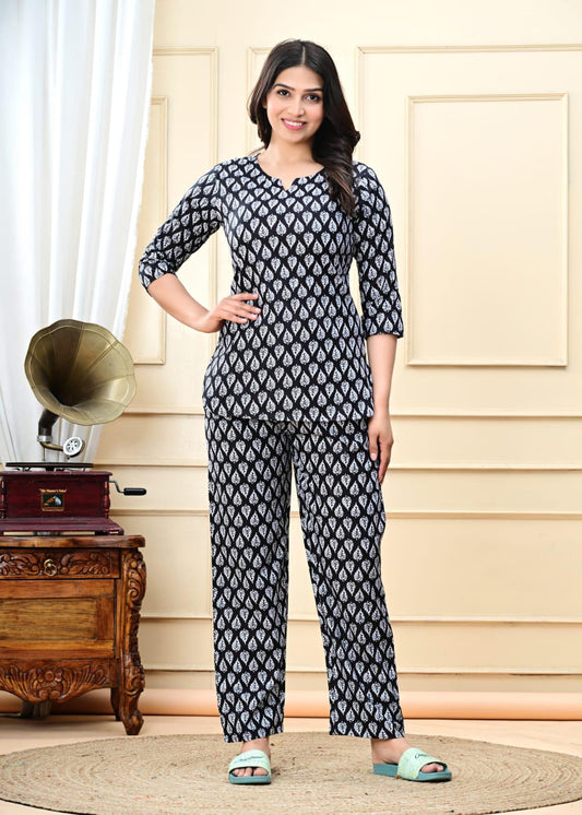 Flora Loungewear