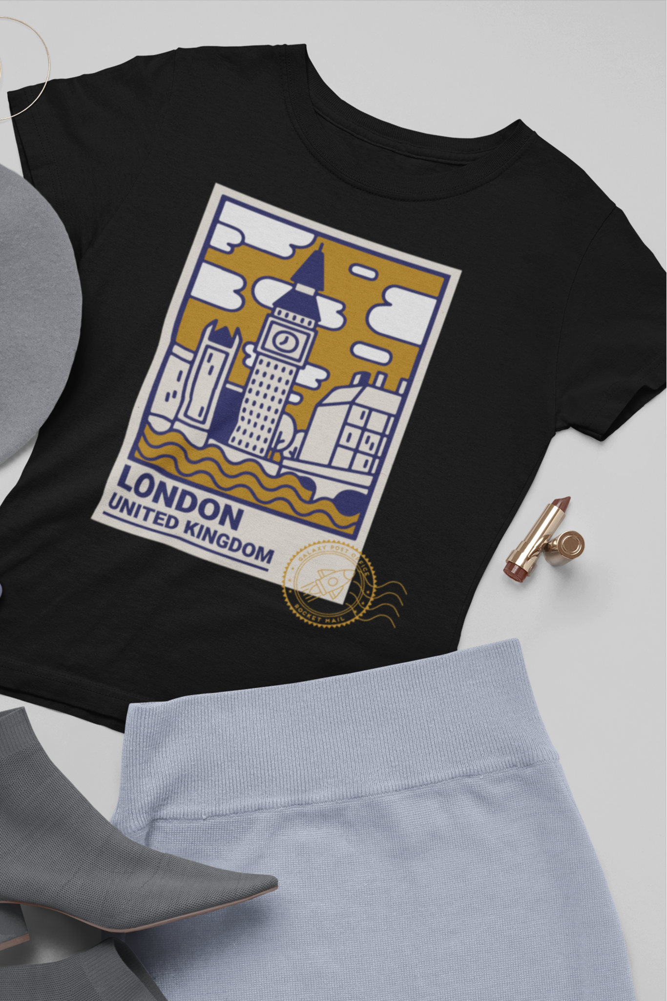 Women's Round Neck T-Shirt: London - Ayuda Homes