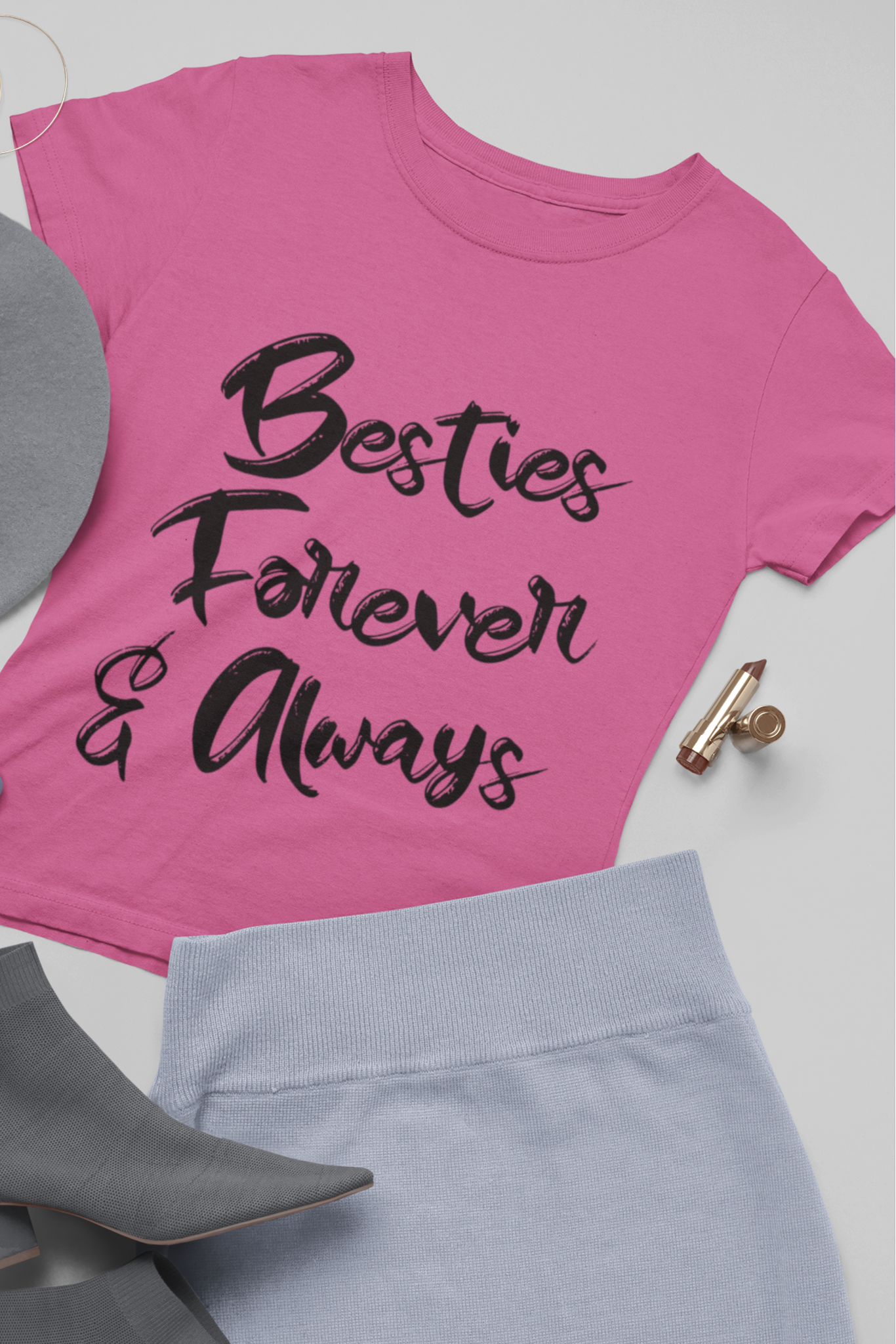 Women's Round Neck T-Shirt : Besties