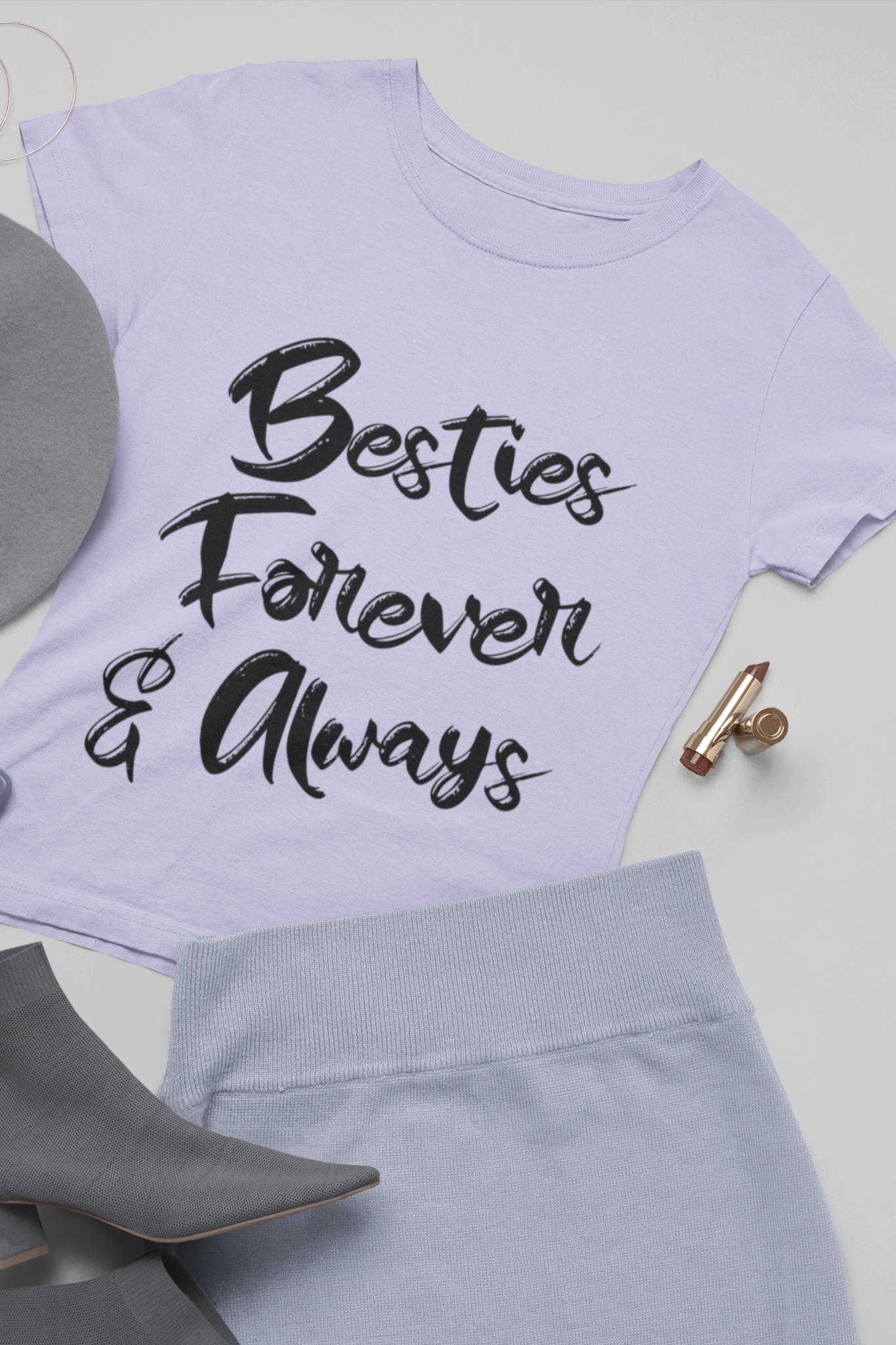 Women's Round Neck T-Shirt : Besties